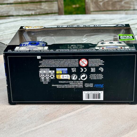 Funko Pop! STAR WARS POP! R2-D2 & R5-D4 2-PACK Collectible Gift Set New In Box - Picture 11 of 13